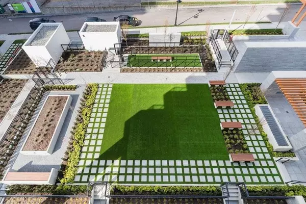 Coquitlam, BC V3J 0H6,525 Foster AVE #2203