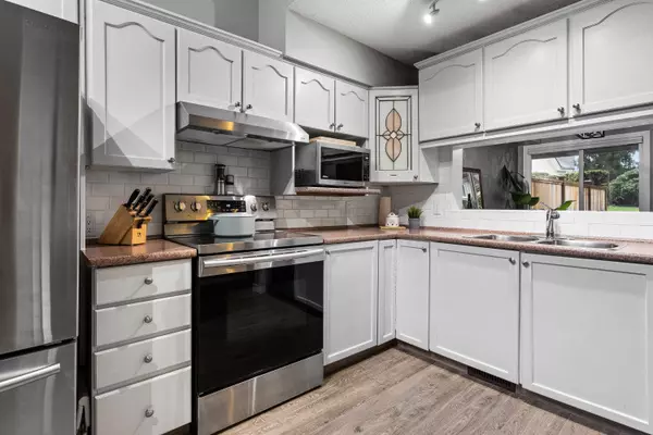 Langley, BC V1M 2E1,9045 Walnut Grove DR #27