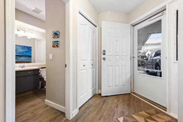 Langley, BC V1M 2E1,9045 Walnut Grove DR #27