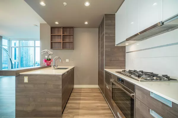 Burnaby, BC V5H 0E9,4688 Kingsway #1909