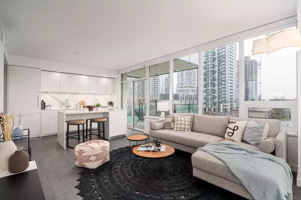 Burnaby, BC V5H 0K4,6463 Silver AVE #604