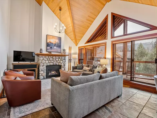 Whistler, BC V8E 0Z4,4821C Casabella CRES