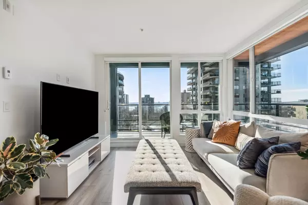 North Vancouver, BC V7L 1Y7,128 E 8th ST #501