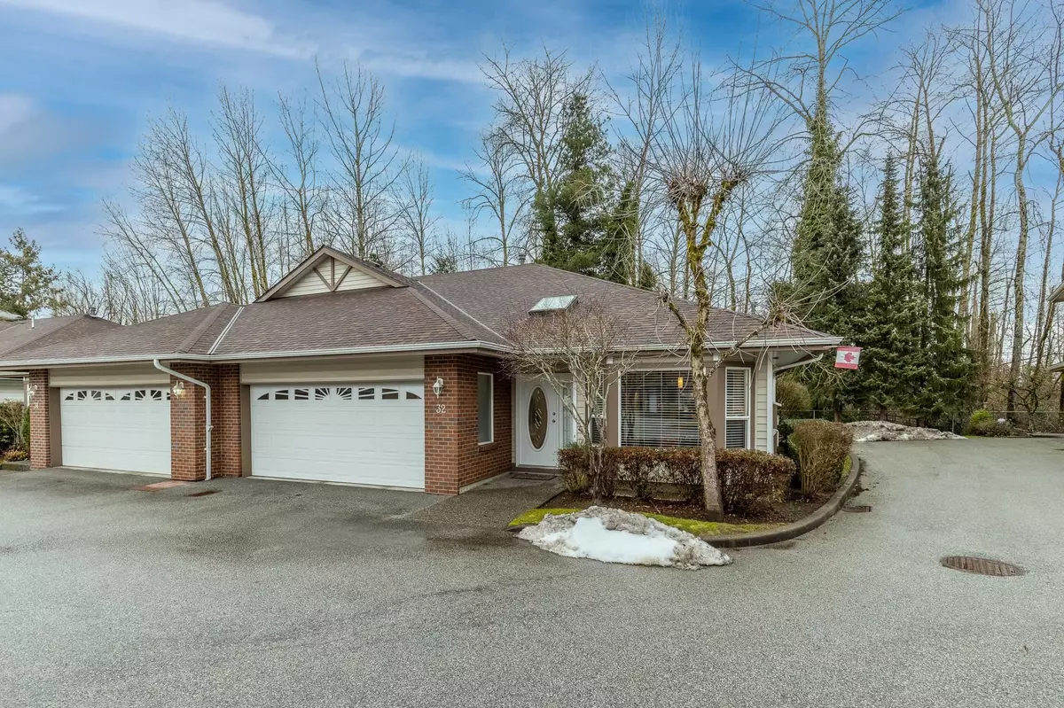 Surrey, BC V3S 8Y2,18939 65 AVE #32