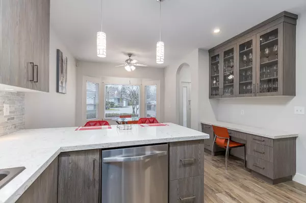 Surrey, BC V3S 8Y2,18939 65 AVE #32