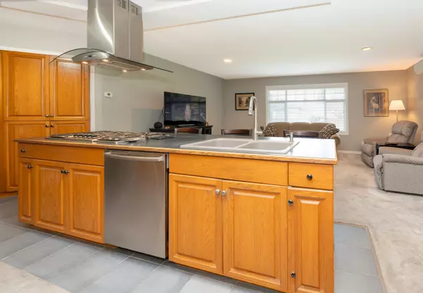 Mission, BC V4S 1A5,8862 Neale DR