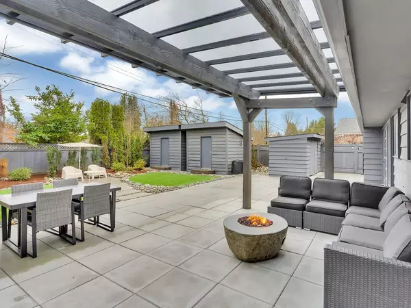 North Vancouver, BC V7P 1N5,1795 W 15th ST