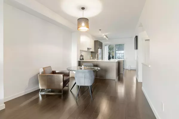 Coquitlam, BC V3E 0J4,1320 Riley ST #2