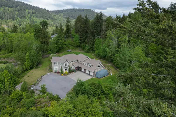 Mission, BC V2V 6B2,9503 Dawson DR