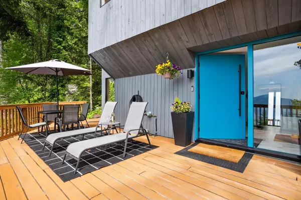 Lions Bay, BC V0N 2E0,405 Timbertop DR