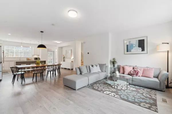 Maple Ridge, BC V2W 1C8,23539 Gilker Hill RD #19