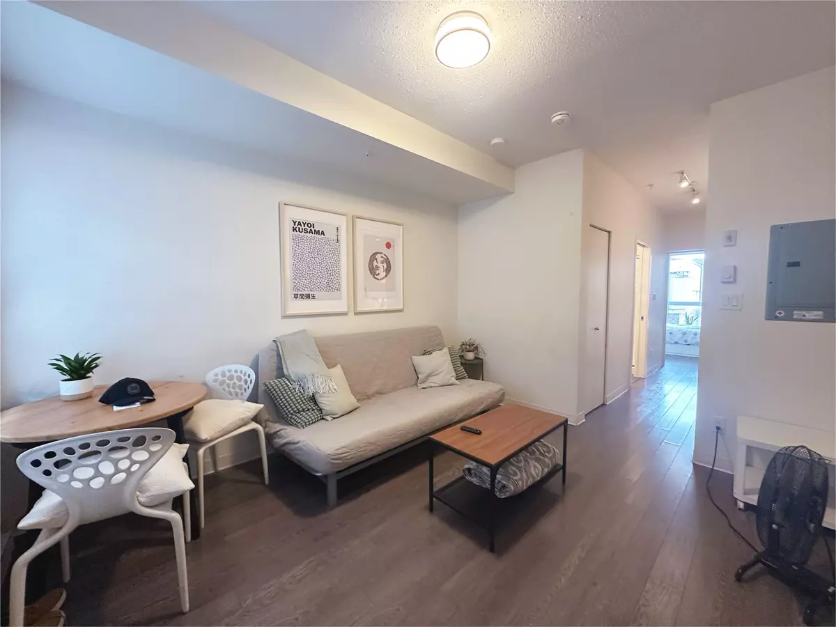 Vancouver, BC V6A 0E6,138 E Hastings ST #514