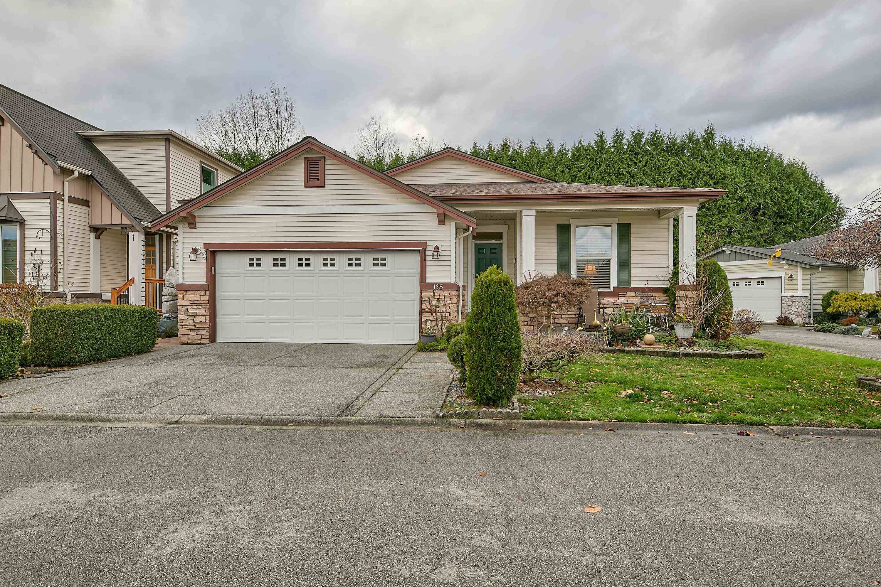 19639 Meadow Gardens WAY #135, Pitt Meadows, BC V3Y 2T5