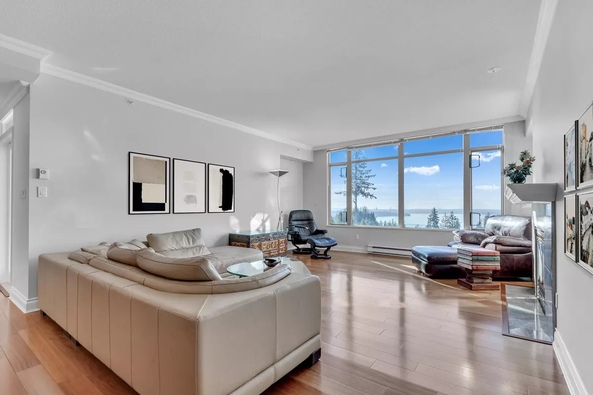 West Vancouver, BC V7S 4W1,3131 Deer Ridge DR #403