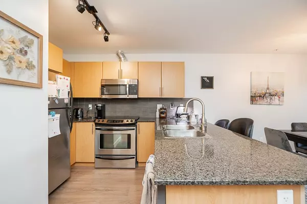 Langley, BC V1M 0B4,8929 202 ST #A310