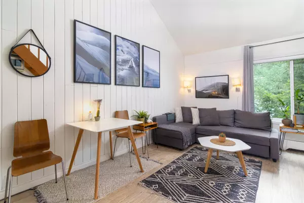 Whistler, BC V8E 0A6,2117 Whistler RD #405