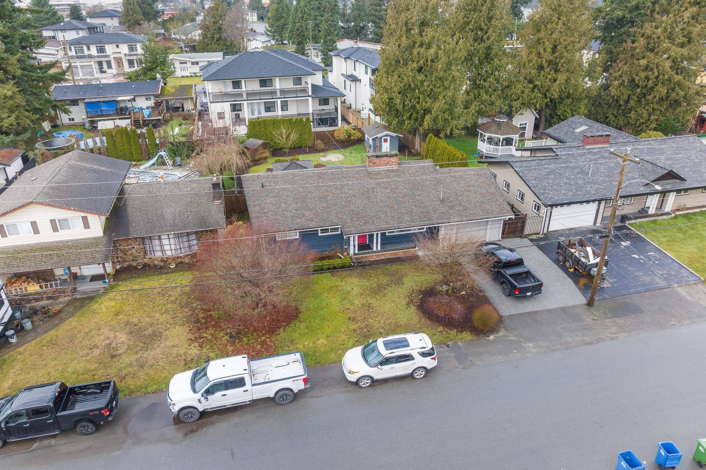 Abbotsford, BC V2T 3A5,2121 Meadows ST