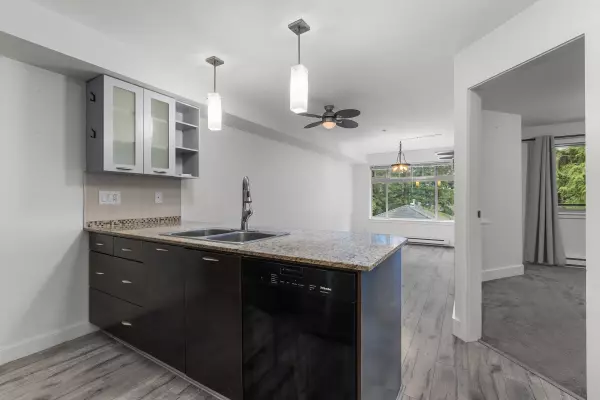 Abbotsford, BC V2S 4A1,2233 Mckenzie RD #329