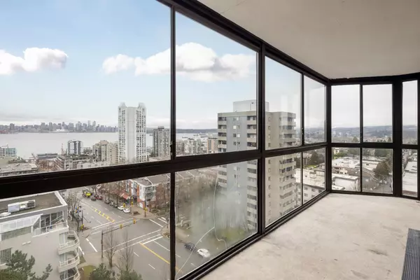 North Vancouver, BC V7M 3H5,444 Lonsdale AVE #1104