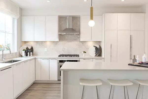 Delta, BC V4K 0E2,5311 Admiral WAY #33