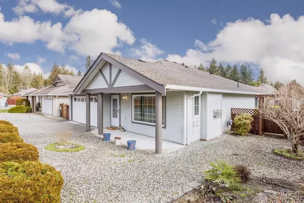 Sechelt, BC V7Z 0N5,5716 Louise WAY