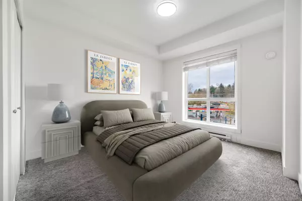 Surrey, BC V3T 0P2,13978 Fraser HWY #404