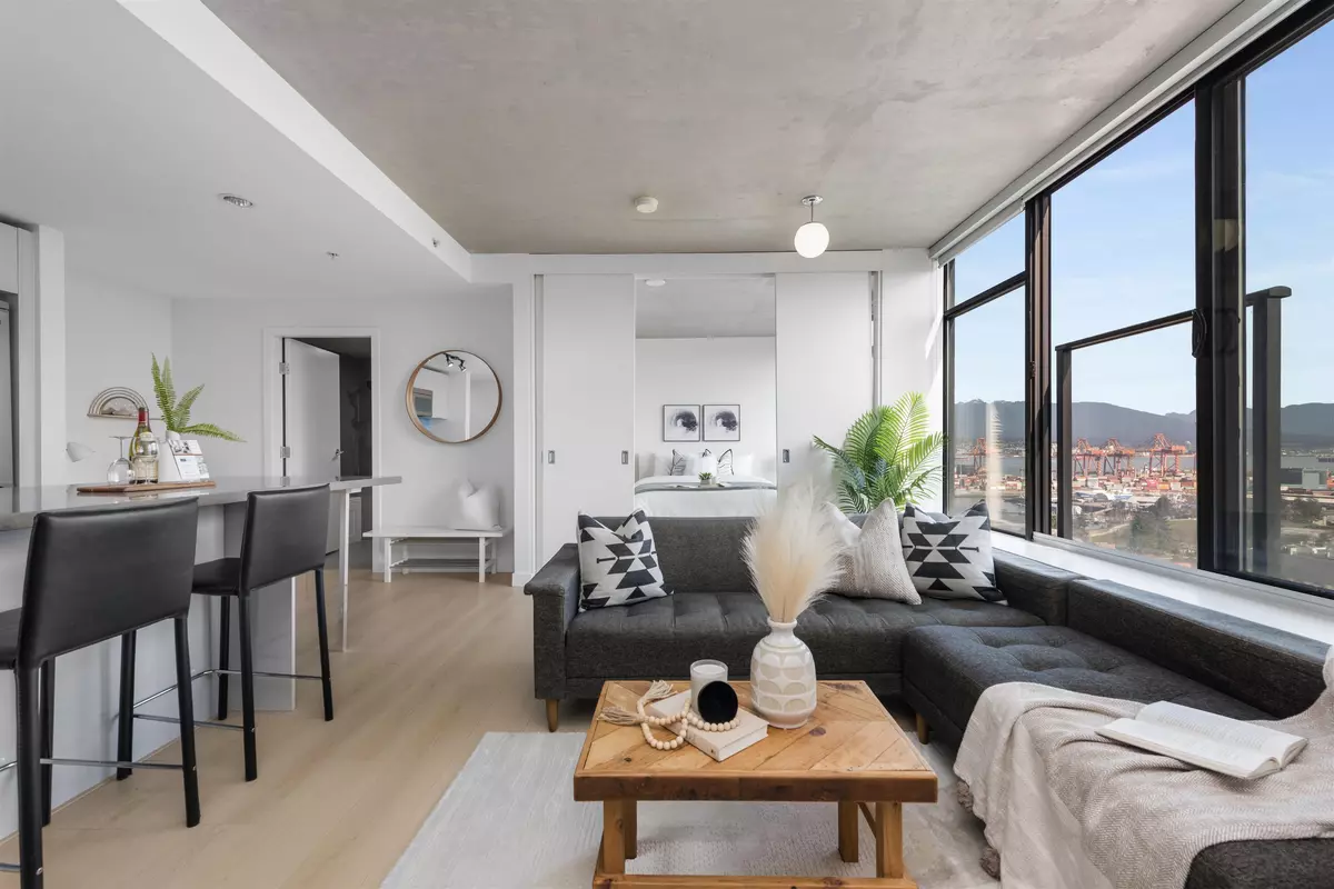 Vancouver, BC V6B 0G5,108 W Cordova ST #1903