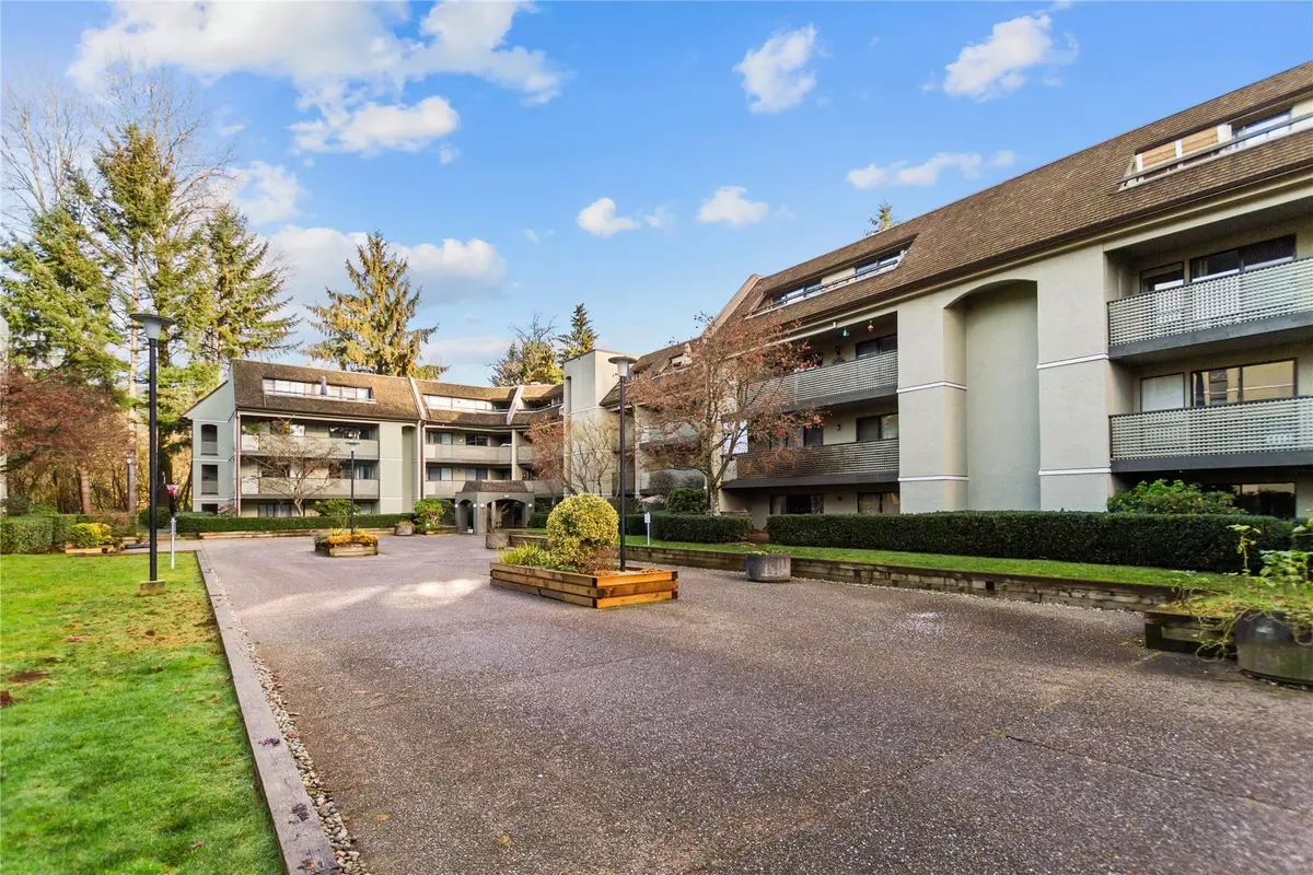 Coquitlam, BC V3B 6K3,1210 Pacific ST #312