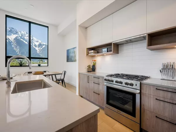 Pemberton, BC V0N 2L3,4000 Sunstone WAY #43