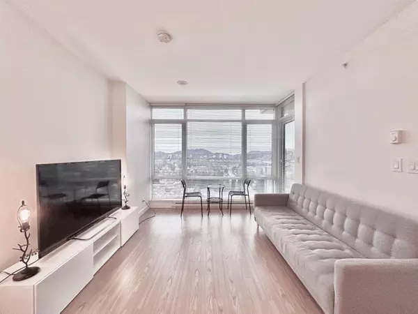 Coquitlam, BC V3B 0H9,2955 Atlantic AVE #2708