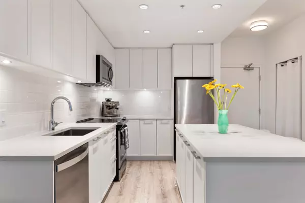 Port Coquitlam, BC V3C 0G7,2382 Atkins AVE #304