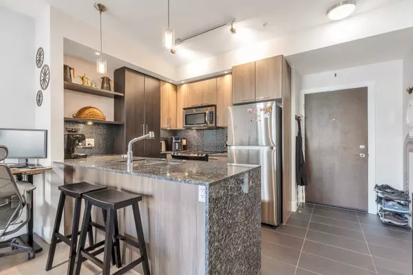 Langley, BC V2Y 0L4,20211 66 AVE #A219