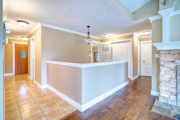 Madeira Park, BC V0N 2H1,4590 Esquire PL