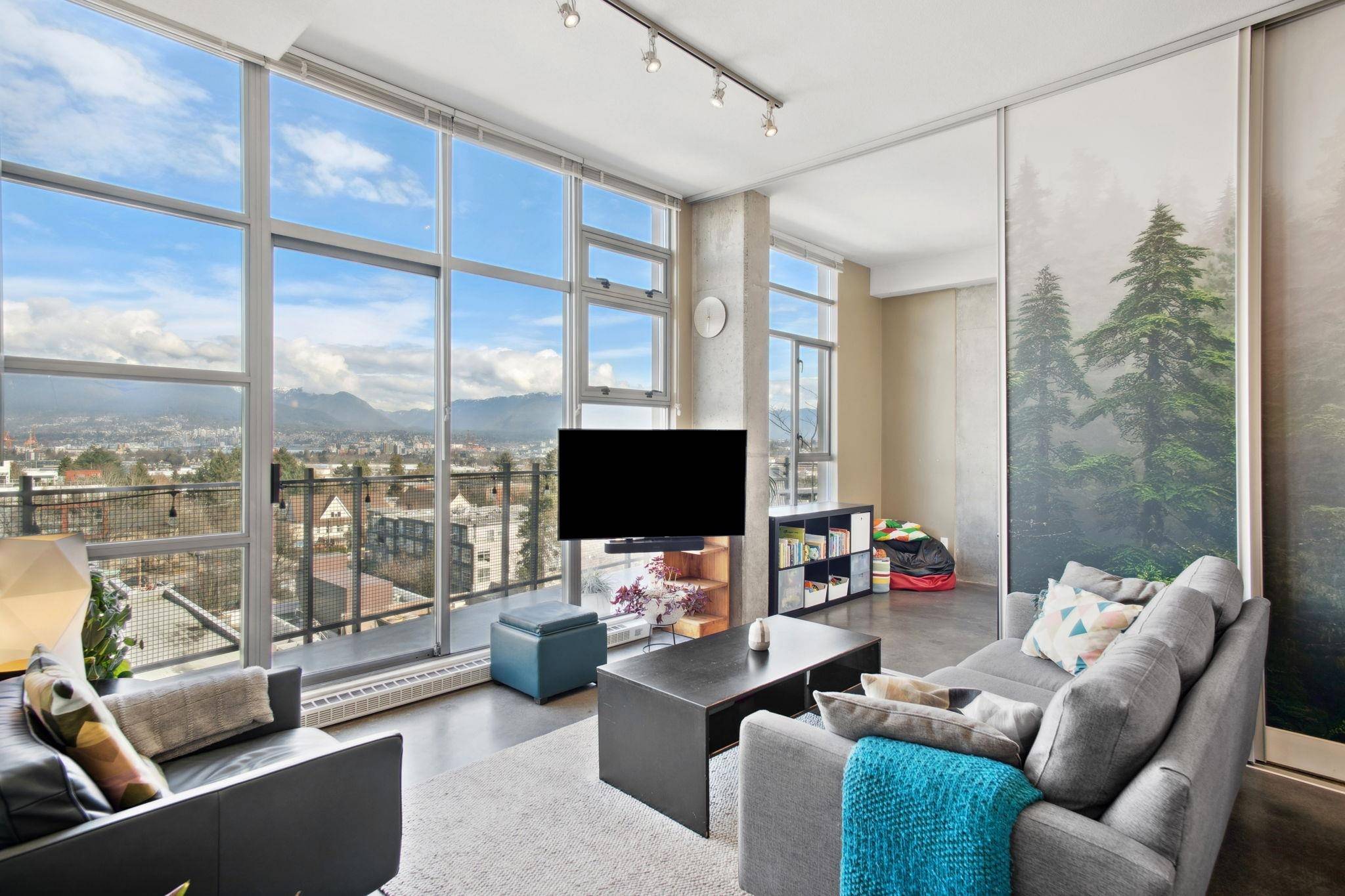 2635 Prince Edward ST #609,  Vancouver,  BC V5T 4V7