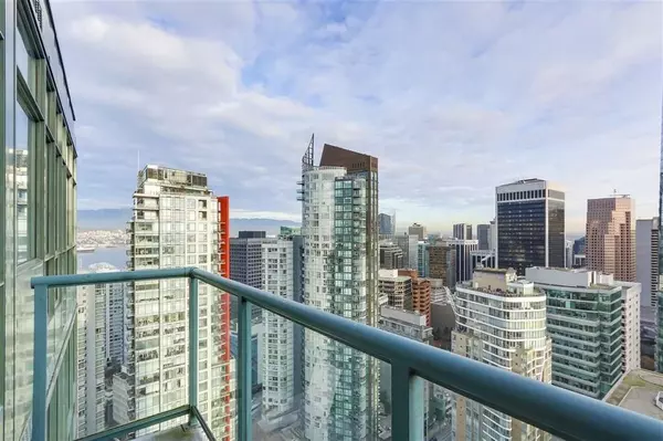 Vancouver, BC V6E 4R8,1239 W Georgia ST #3209