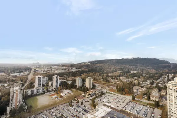 Burnaby, BC V3J 0M1,3809 Evergreen PL #4507