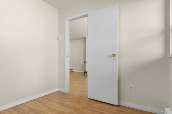 Pemberton, BC V0N 2L1,7410 Flint ST #4