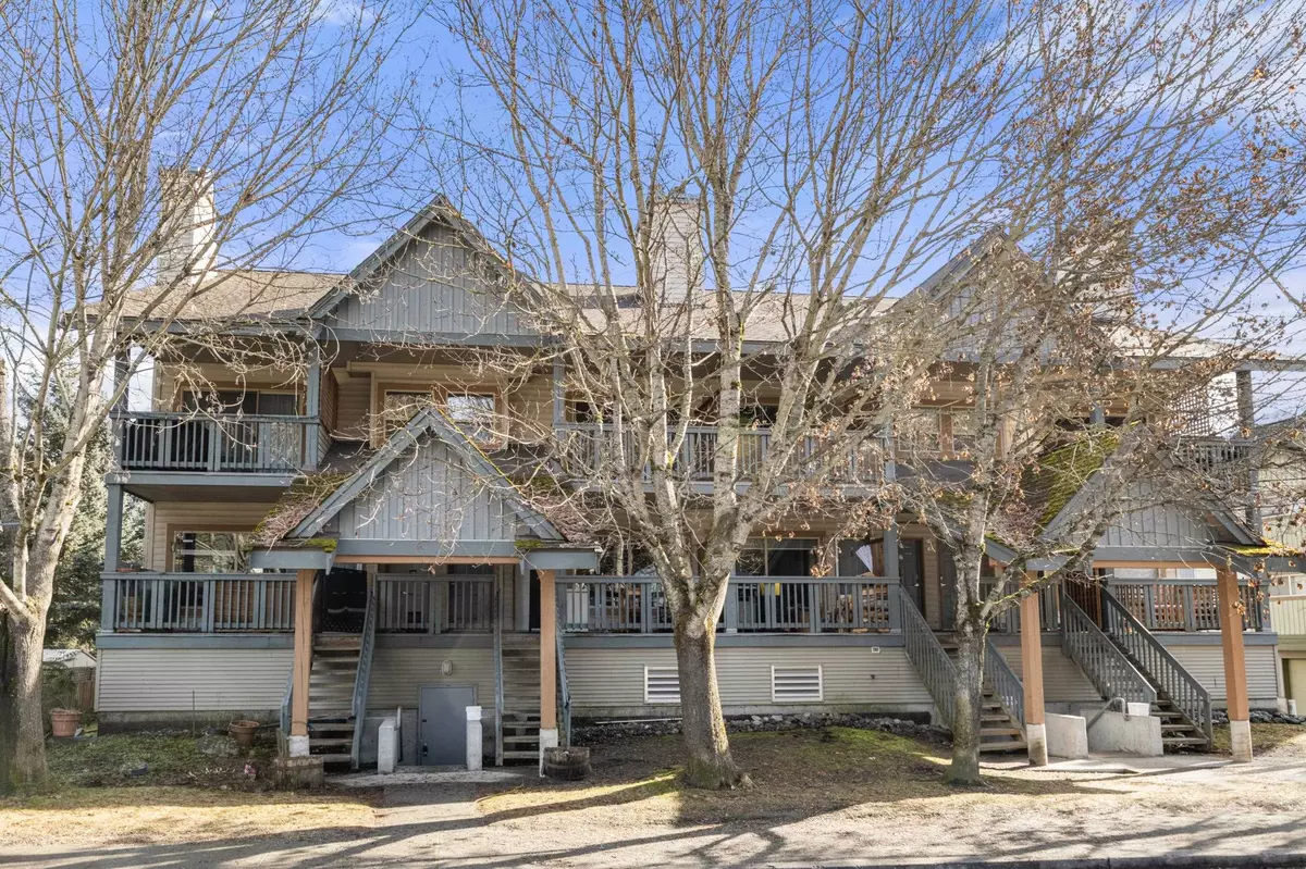 Pemberton, BC V0N 2L1,7410 Flint ST #4