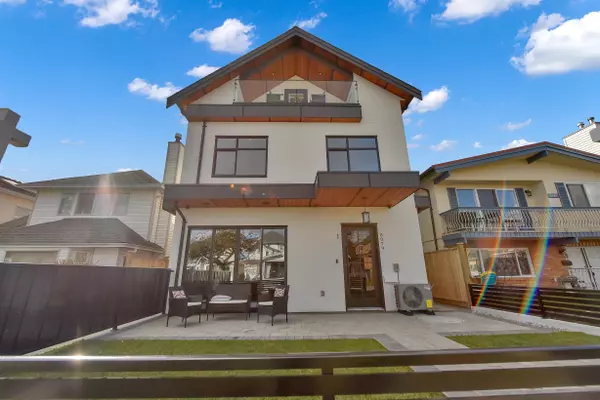 Vancouver, BC V6P 4H8,8079 Selkirk ST #1