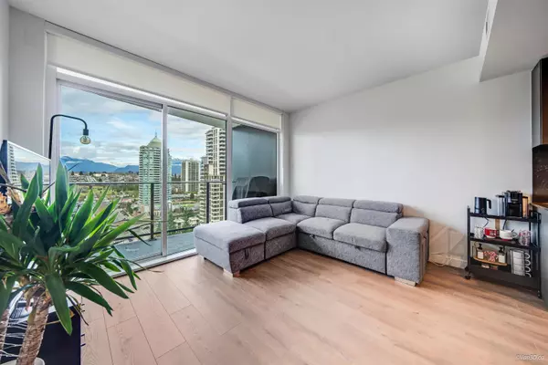 Burnaby, BC V5C 0N4,1705 2181 Madison AVE