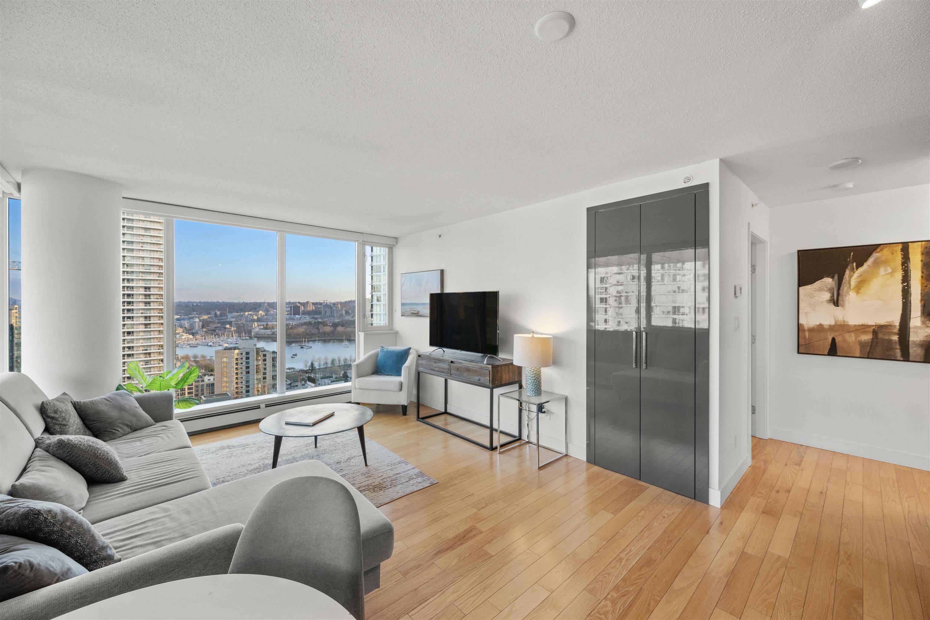 Vancouver, BC V6B 0M2,1325 Rolston ST #2302