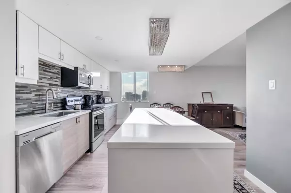 North Vancouver, BC V7P 3E6,2016 Fullerton AVE #1511