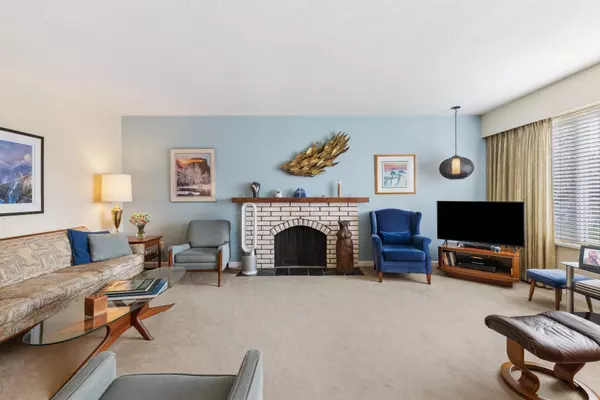 Richmond, BC V7C 2G1,6520 Riverdale DR