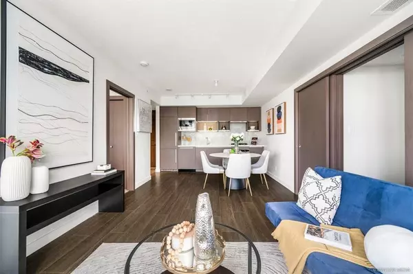 Vancouver, BC V6B 0P4,68 Smithe ST #1619