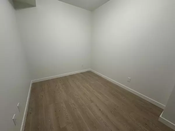 Coquitlam, BC V3B 0L9,3080 Lincoln AVE #3701