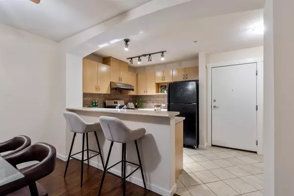 Coquitlam, BC V3E 3R6,2988 Silver Springs BLVD #206