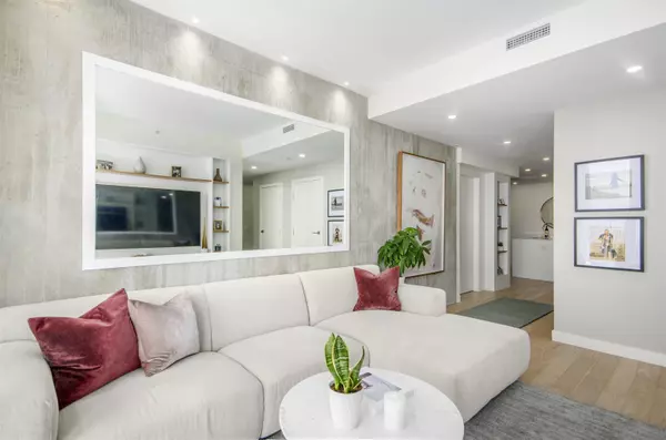 Vancouver, BC V6Z 0G5,1480 Howe ST #3905