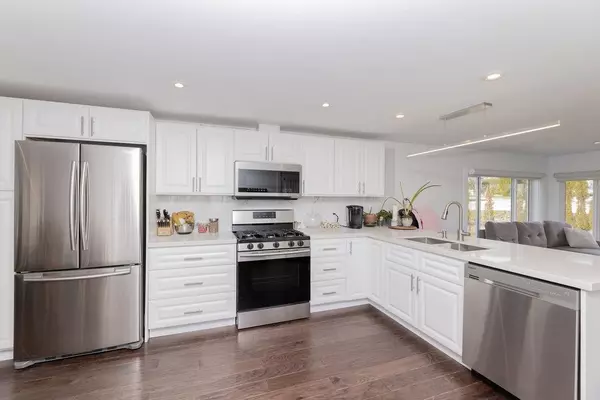 Gibsons, BC V0N 1V9,763 Tricklebrook WAY