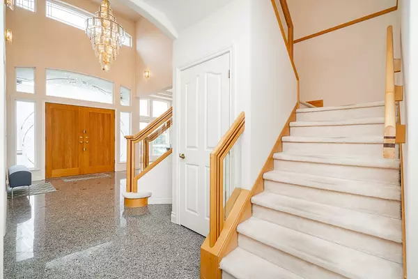 Burnaby, BC V5A 3E9,3619 Dalebright DR