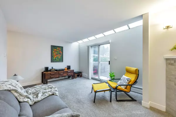 Port Moody, BC V3H 2E4,3349 Dewdney Trunk RD #1